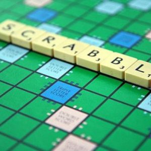 επιτραπέζιο παιχνίδι - Scrabble
